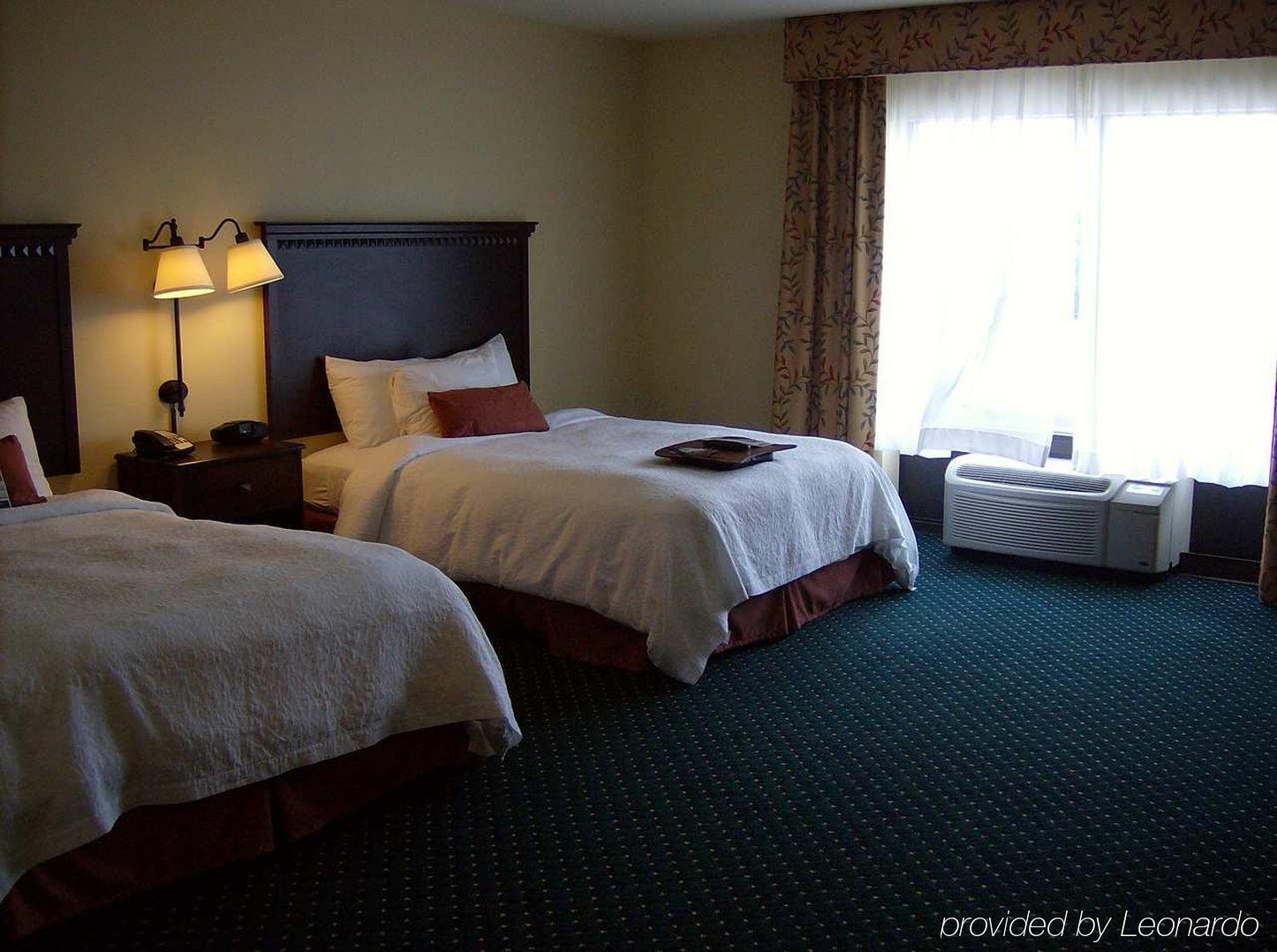 Hampton Inn & Suites Clearwater St Petersburg Ulmerton Road Fl Rum bild